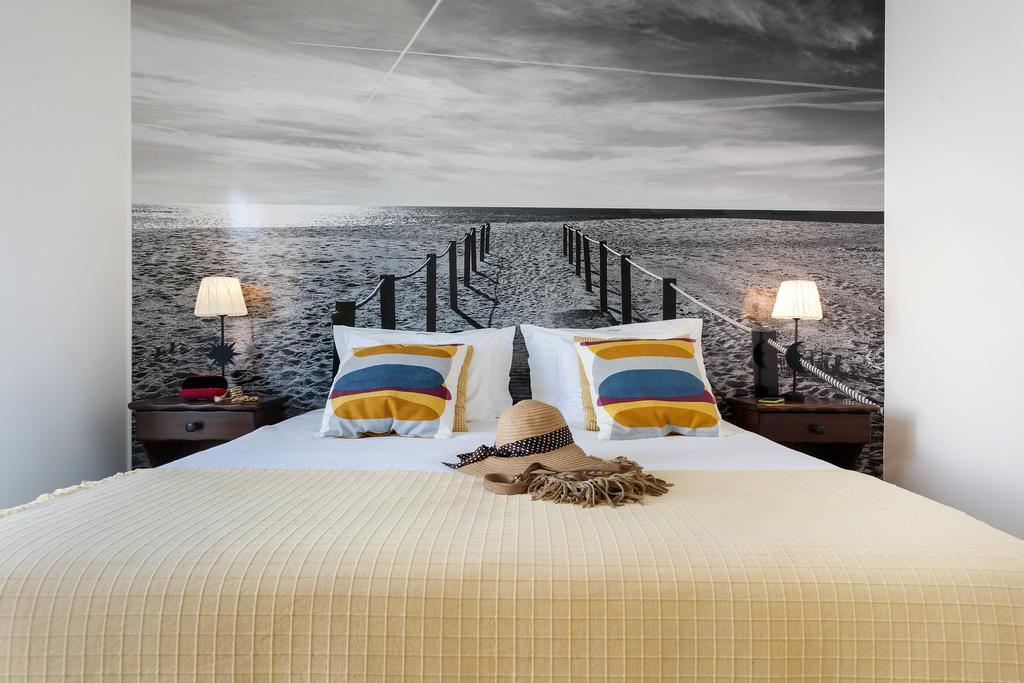 Beachouse - Surf, Bed & Breakfast Ерісейра Номер фото
